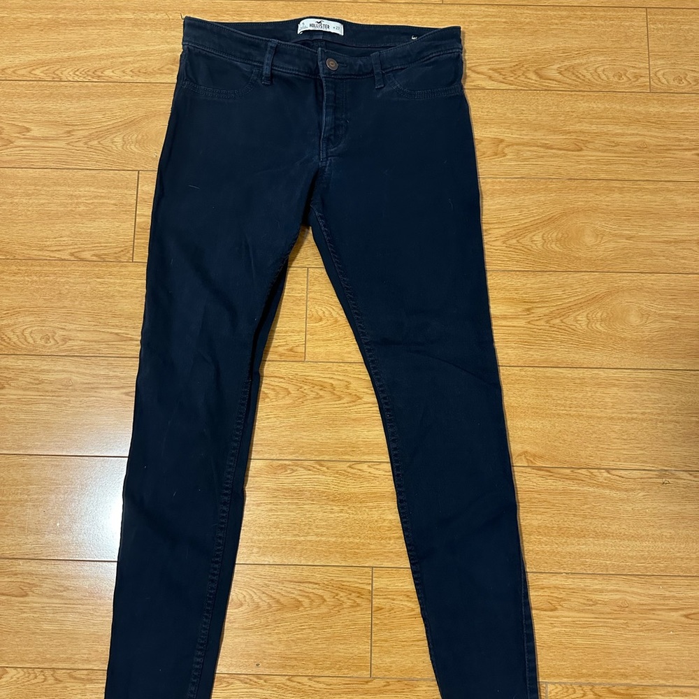 Hollister Chino pants